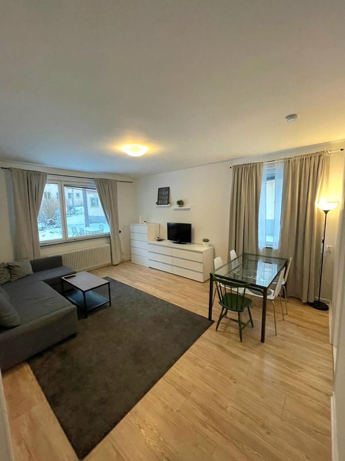 Flatin Erbjuder Laegenheter I Soedra Stockholm Lägenhet Exteriör bild